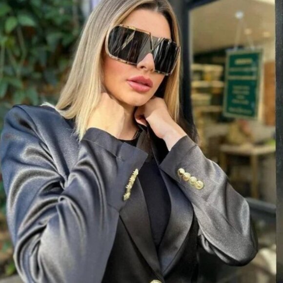 NEW VALENTINO SUNGLASSES, WOMEN GOLD BROWN GEOMETRIC EYEWEAR VALENTINO - Picture 1 of 4